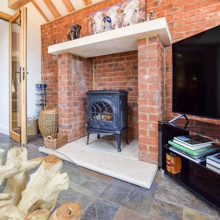 Hyde Tyning Cottage Minchinhampton Exterior photo